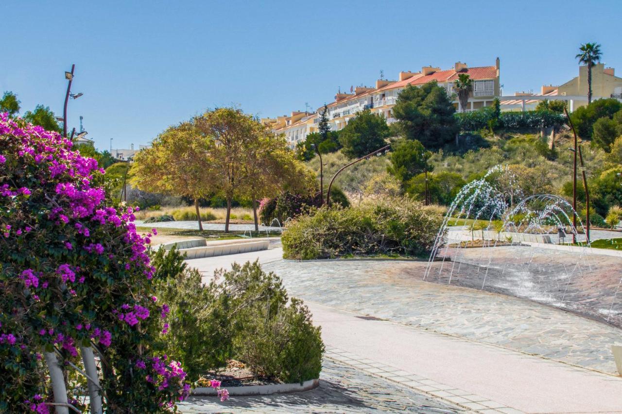 Nice House With Tennis Court,Sports And Playground Torrevieja Eksteriør billede
